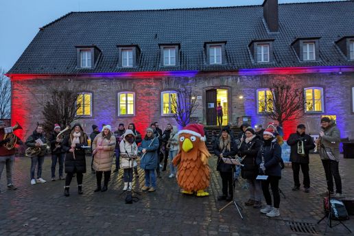 Weihnachtsmarkt an der Wewelsburg mit über 1500 Gästen